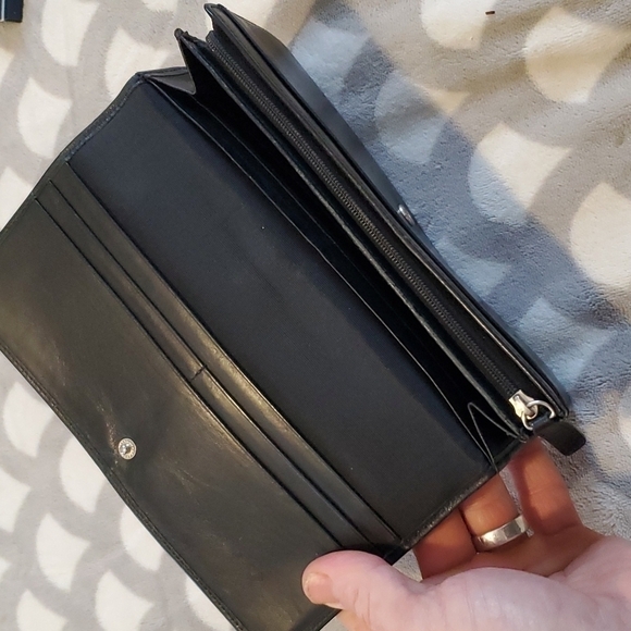 CLUTCH bag black leather by Espace by Pierre Cardin -minor scuffing- in pics - Picture 4 of 5